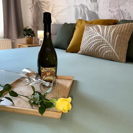 - Centre - Main Square Apartmán *